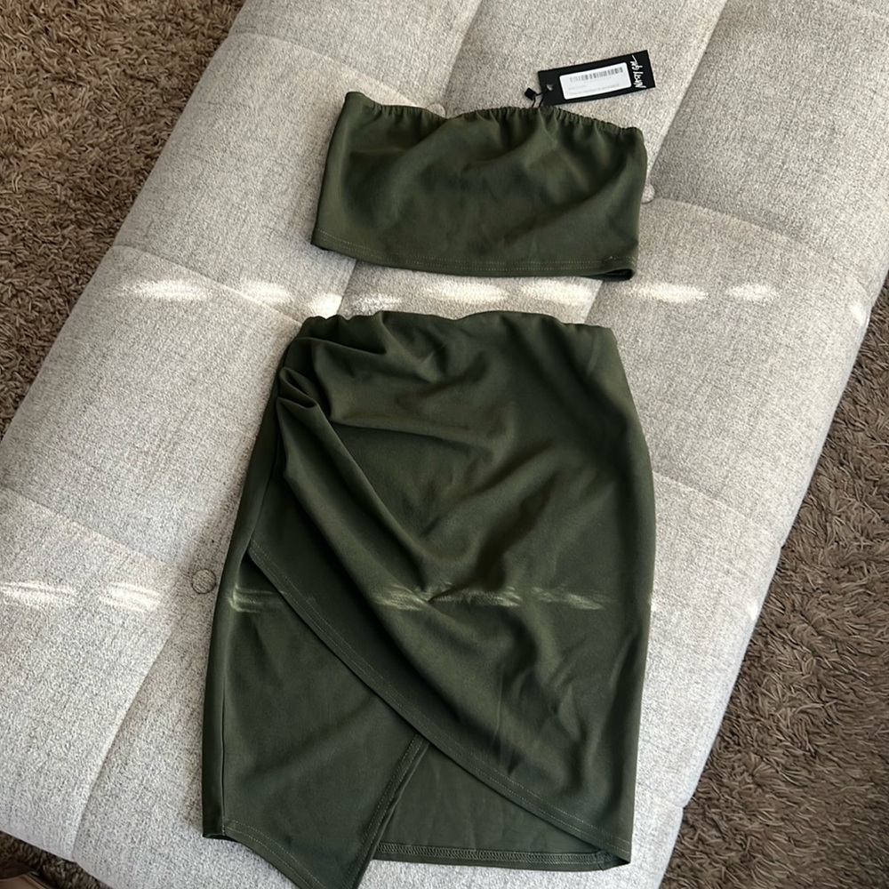 Nasty Gal bandeau top and skirt Size 2